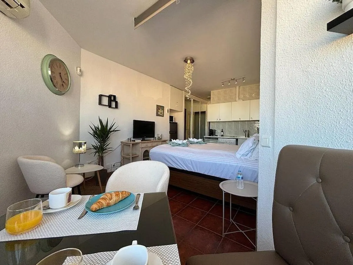 Zenith - Hypercenter - Seaview Apartment Torremolinos